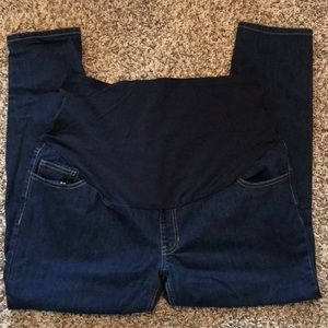 NWOT Maternity Jeans